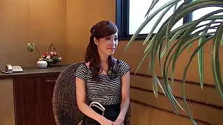 Юра Хитоми в жарком массажном салоне